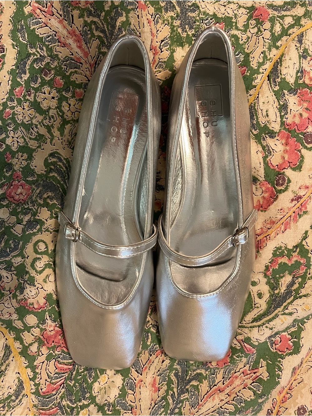 ShuShop Metallic Silver Mary Jane Flats